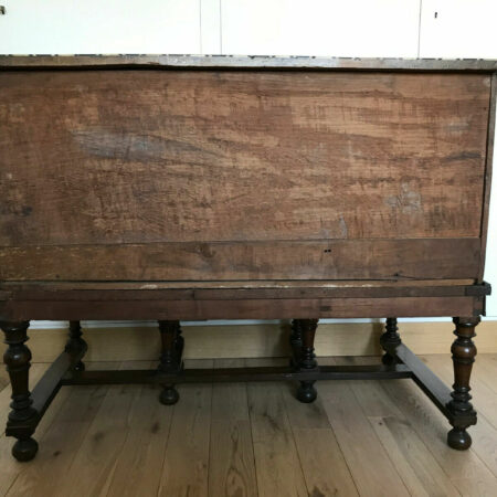 BUREAU MAZARIN MARQUETERIE NOYER XVIIEME – Image 9