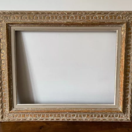 CADRE MONTPARNASSE BOIS SCULPTE CERUSE 12P