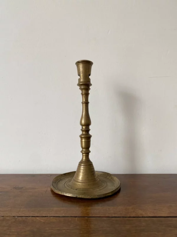 BOUGEOIR FLAMBEAU CHANDELIER FLAMAND XVIIEME