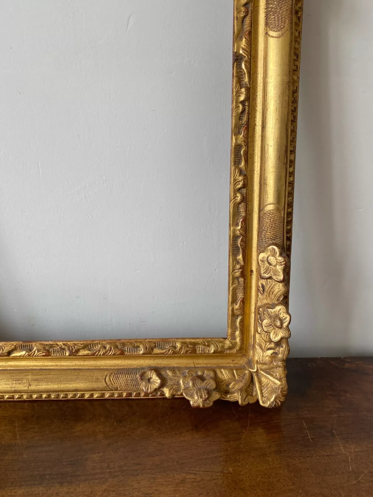 CADRE D'EPOQUE LOUIS XIV BOIS SCULPTE DORE XVIIIEME – Image 6