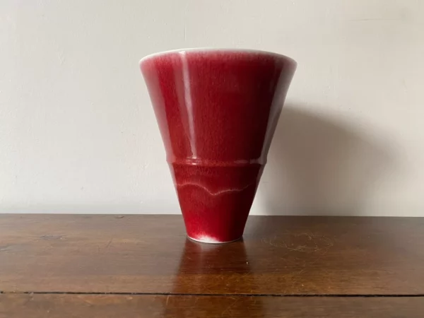 MARC UZAN VASE GRES EMAILLE ROUGE