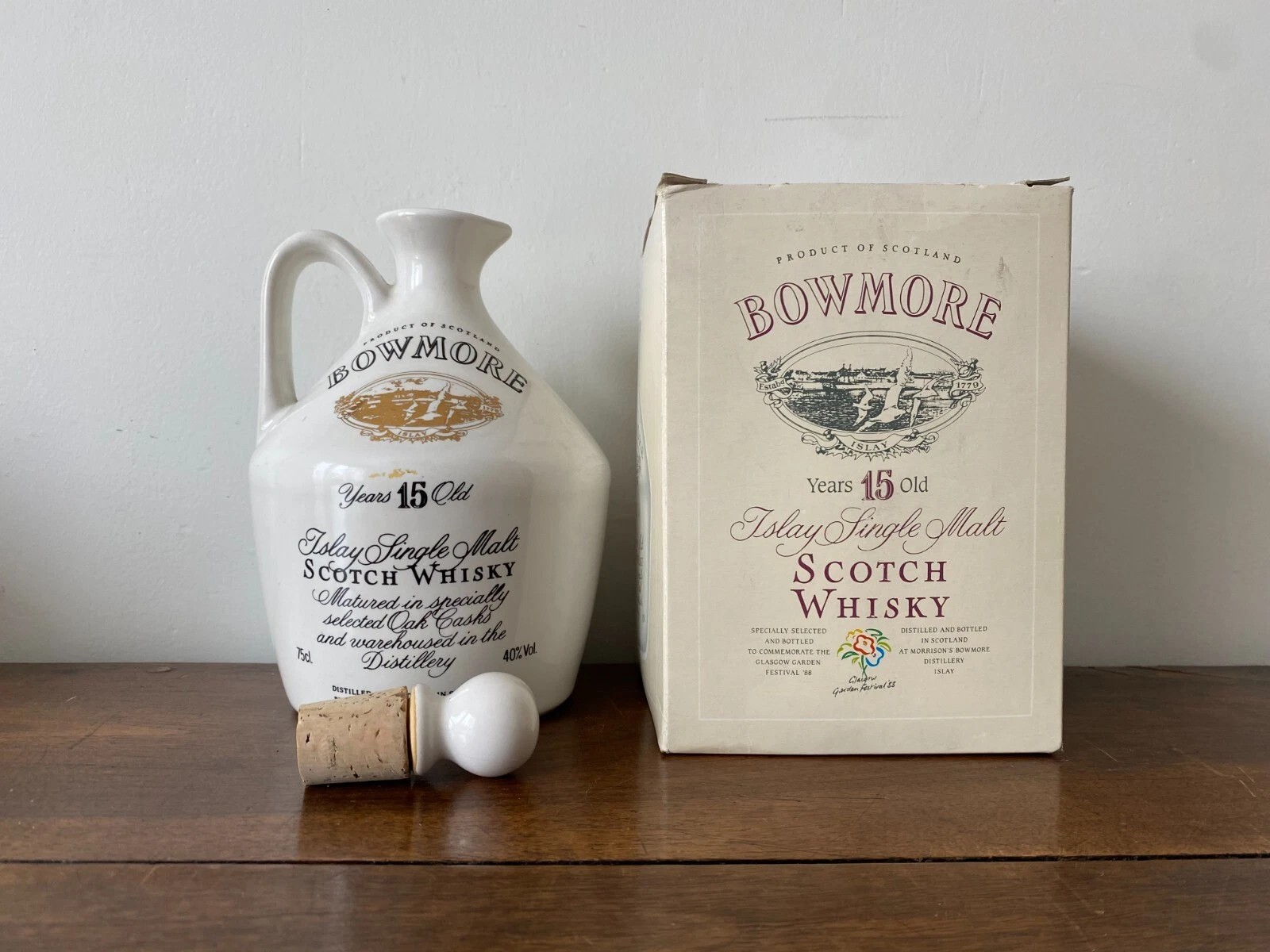 BOWMORE 15 ANS CERAMIC JUG 40% 75CL