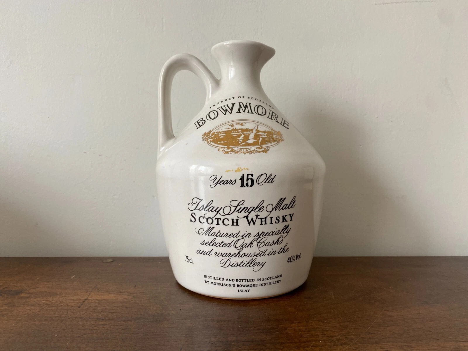 BOWMORE 15 ANS CERAMIC JUG 40% 75CL – Image 2